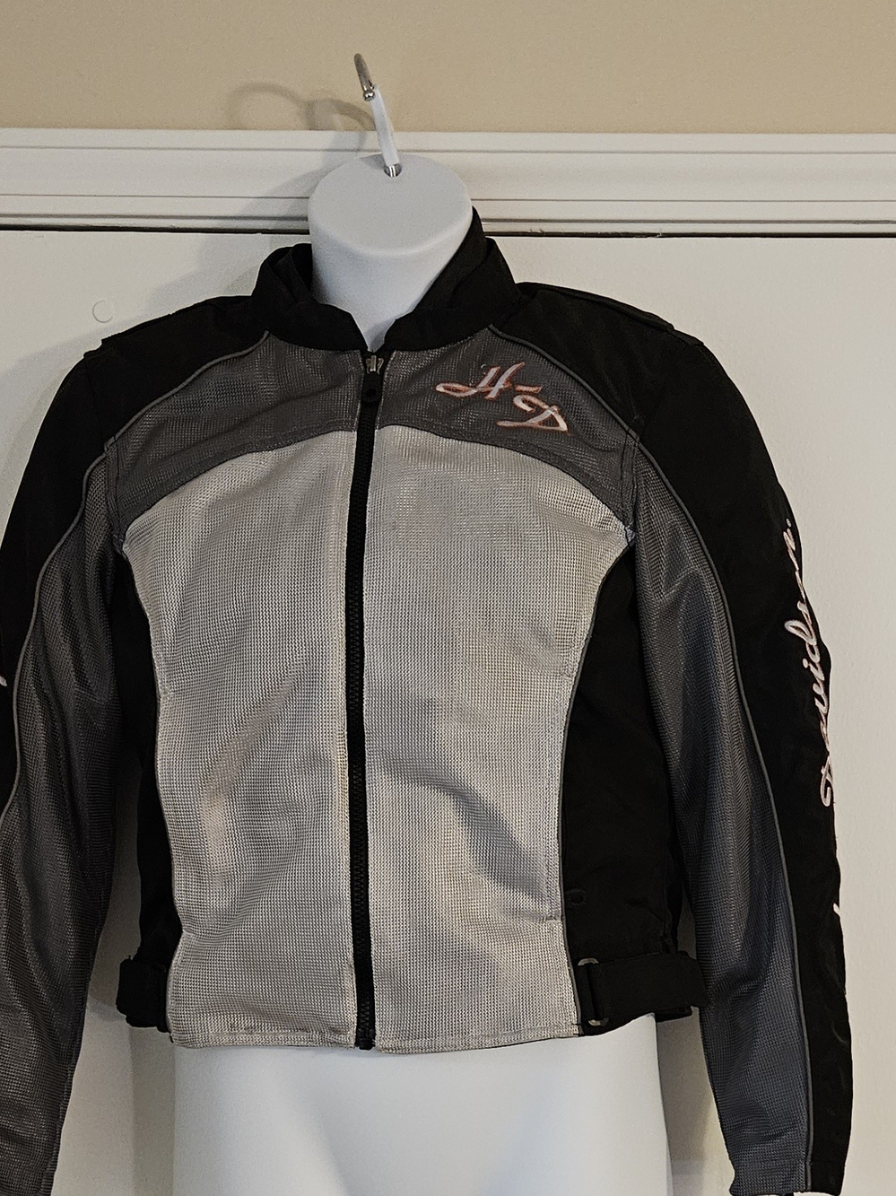 Harley-Davidson Armored Black and Gray Mesh Motorcycle Jacket ExcellentCondition - Picture 3 of 8